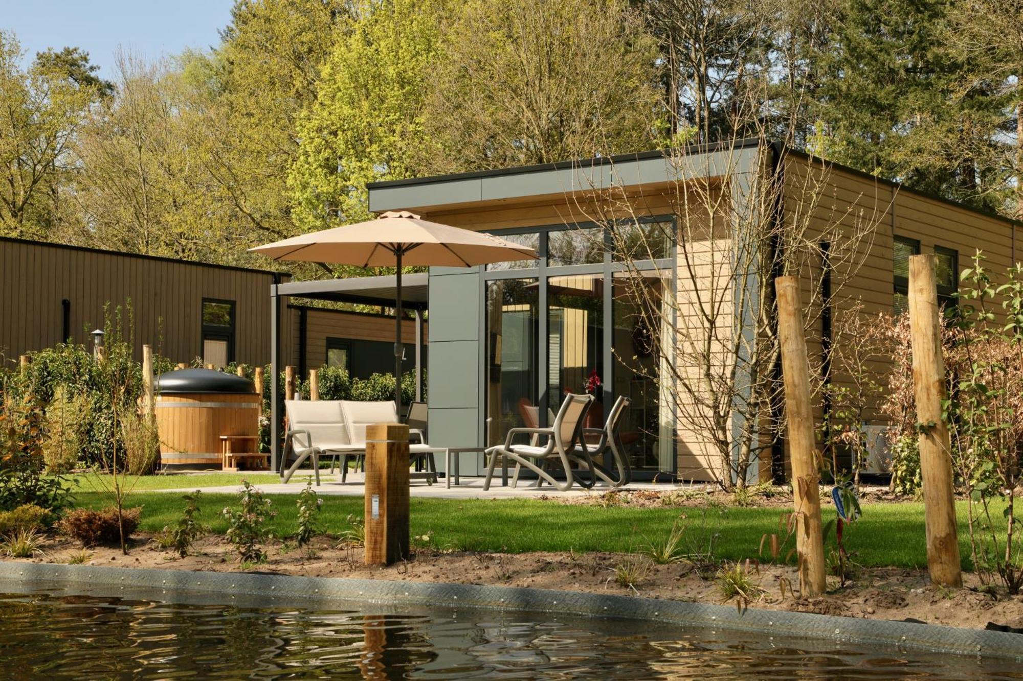 Veluwepark De Bosgraaf | Comfort Met Hottub Lieren Exterior foto